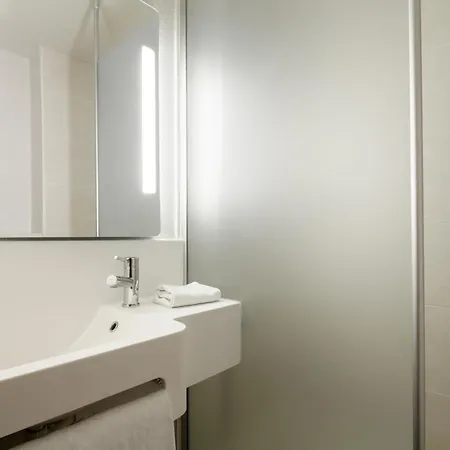 Rocadest La Cite 3* קרקסון