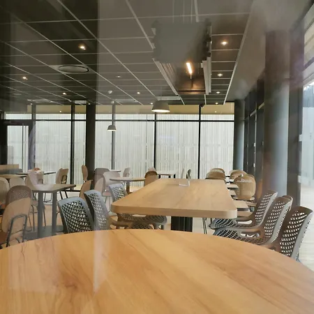 מלון Rocadest La Cite קרקסון