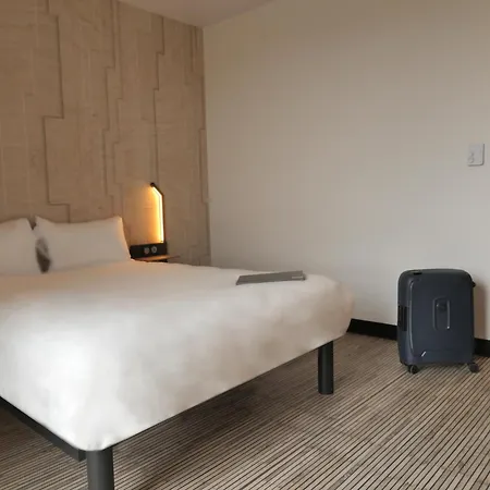 Rocadest La Cite 3* קרקסון