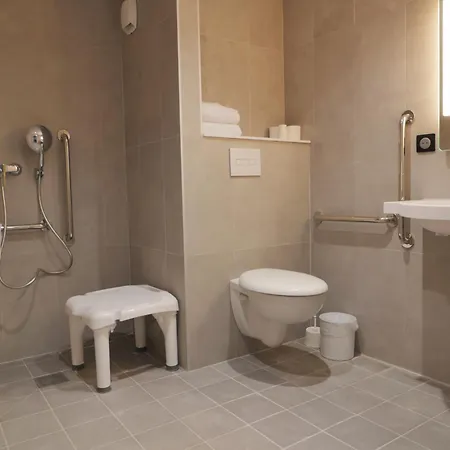 Rocadest La Cite מלון קרקסון