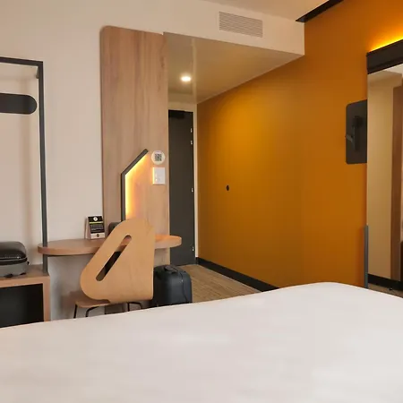 Rocadest La Cite מלון