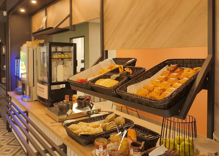 Rocadest La Cite Hotel 3*