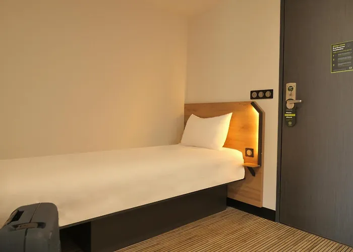 Hotel Rocadest La Cite 3*
